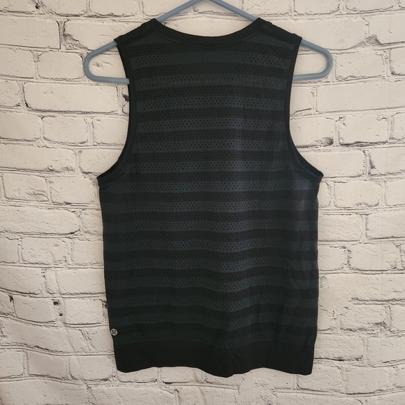 Lululemon Breeze By Muscle Tank - Picture 8 of 10
